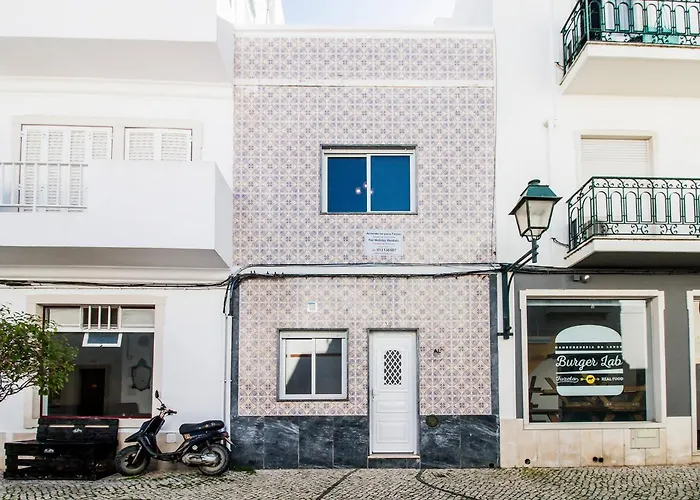 別荘 Casa Do Carmo By Junto Ao Mar