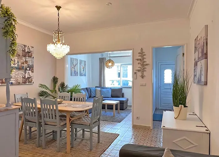 Casa Do Carmo By Junto Ao Mar